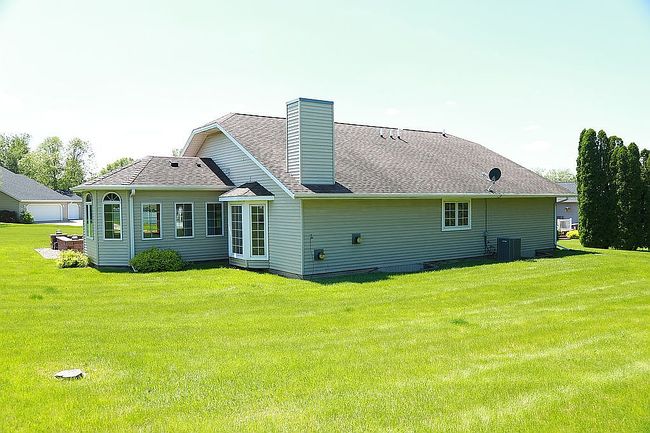 Photo of 605 Mcdowell Cir, Grinnell, IA