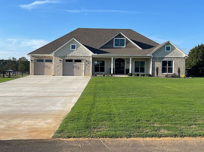 Photo of 17 Republican Loop Dr