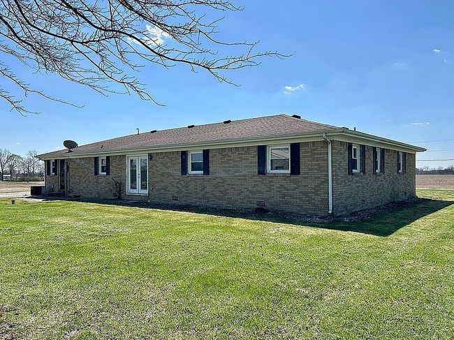 Image of 10100 S County Road 300 W