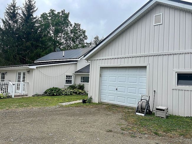 Photo of 1718 Stanton Hill Rd, Russell, PA
