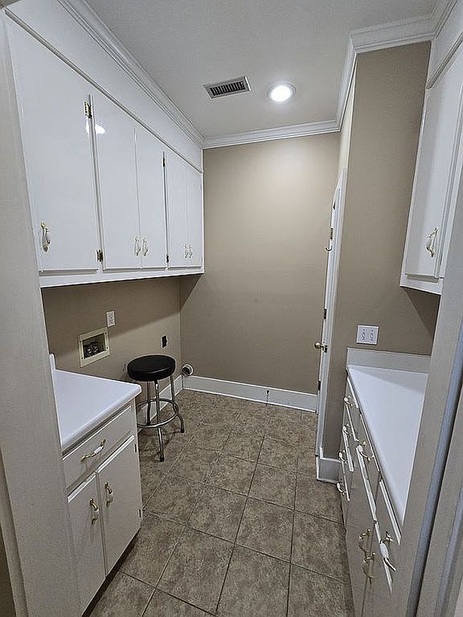 Preview of property located at 22 Ballestone Ct