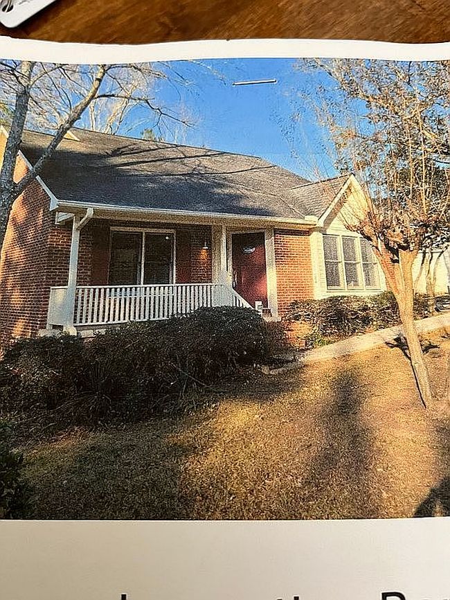 Photo of 185 White Oak Ct, Clarkesville, GA