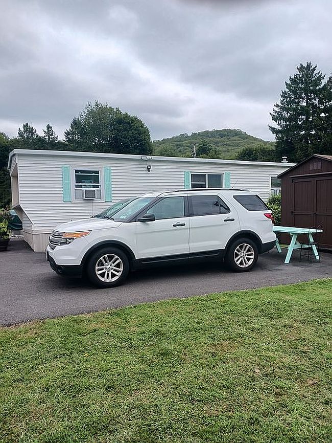 Additional photo 1 of property located at 4 Baseline Rd