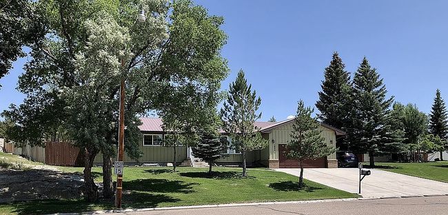 Photo of 1009 Highland Way, Rock Springs, WY