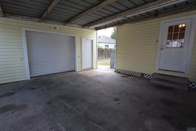 Image of 110 Chenet Ave