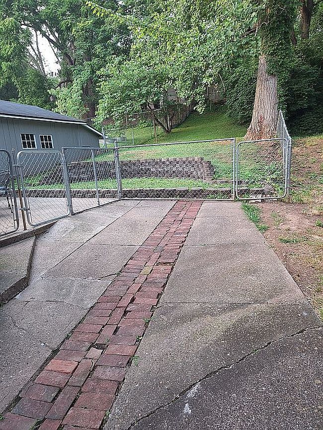 Image of 626 9th St