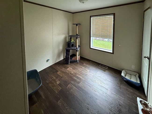 Photo of 2801 1st Ave #18, Perry, IA
