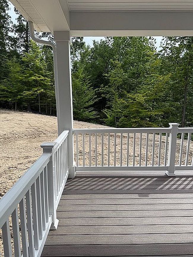 Photo of 6035 Woodland Bnd, North Royalton, OH