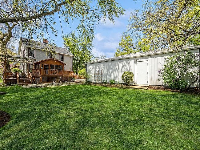 Photo of 933 Rosemary Ter, Deerfield, IL