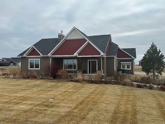 Photo of 3537 Bogey Dr, Bismarck, ND