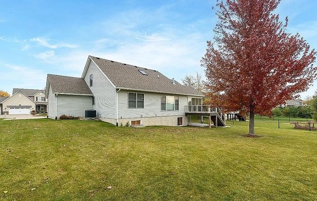 Photo of 2039 E 60th St, Davenport, IA