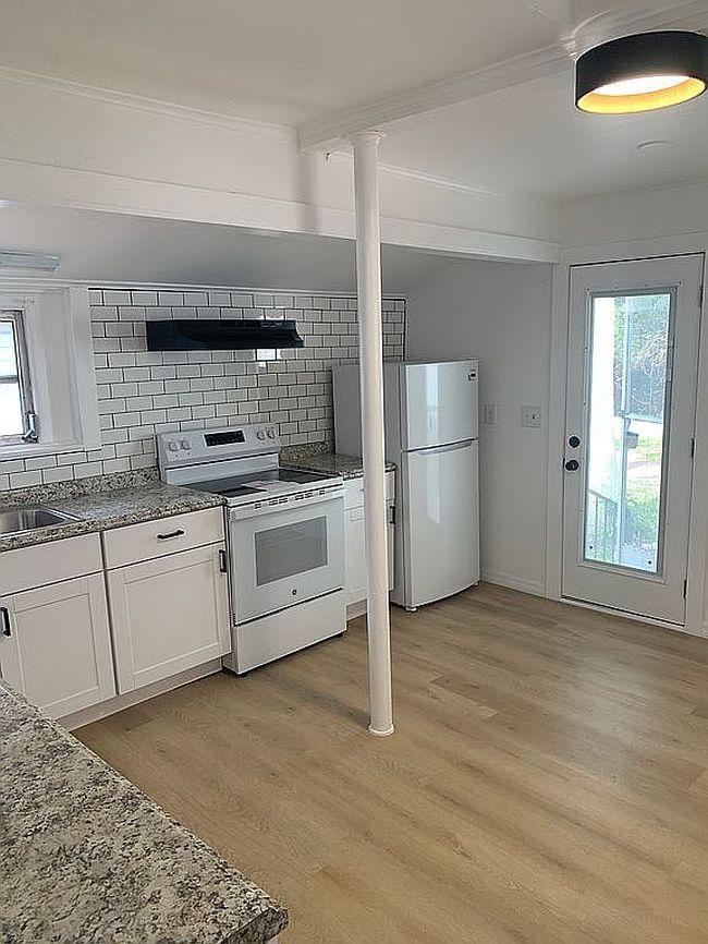 Photo of 64 Braden Castle Dr, Bradenton, FL
