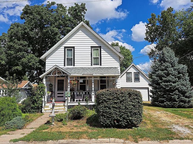 Photo of 310 E Jackson St