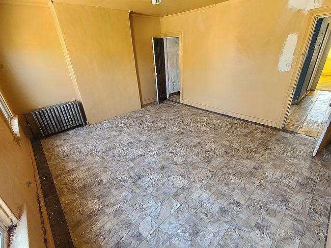 Image of 1004 Edmondson Ave