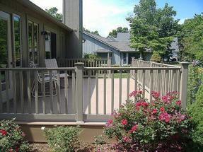 Preview of property located at 15 Kingsboro Ln
