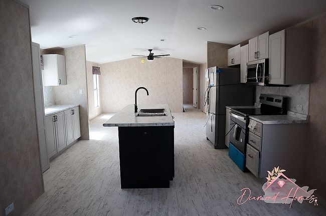 Image of 3014 E Clara Hawthorn St
