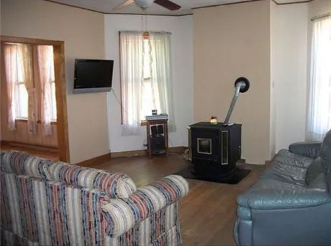 Image of 3 Urquhart St