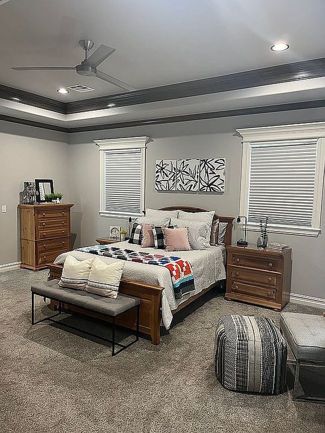 Image of 600 W Northlake Dr