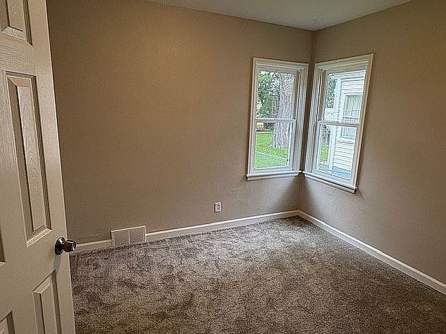 Photo of 3438 57th St, Des Moines, IA