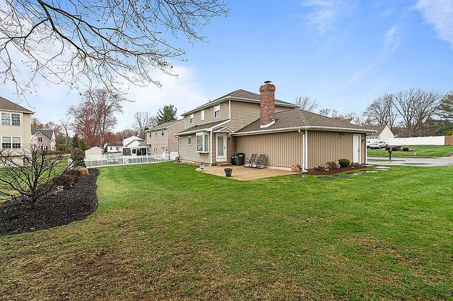 Image of 466 Yale Dr