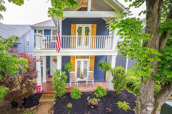 Image of 1174 Island Pl E