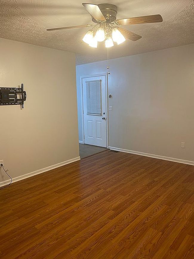 Photo of 107 Maher Dr, Morehead, KY