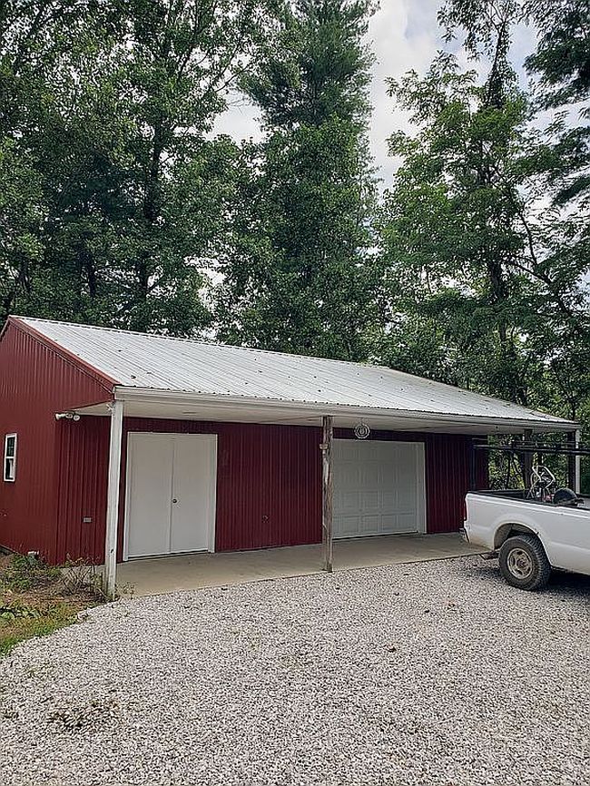Photo of 12910 Jones Mill Rd, Tell City, IN