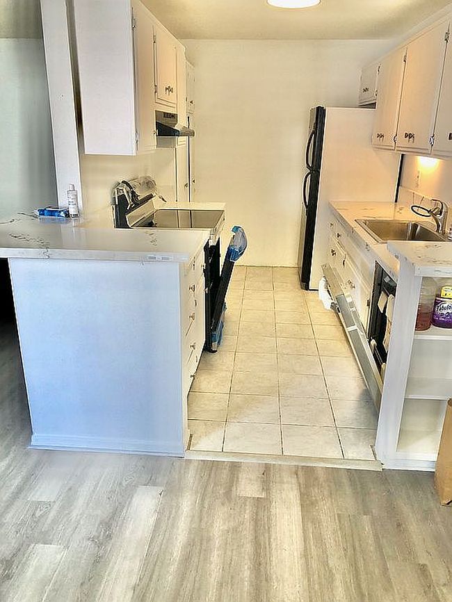 Image of 5349 Newcastle Ave