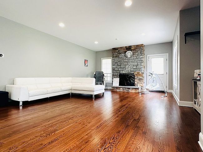 Photo of 4 Forest Hill Dr, Wayne, NJ