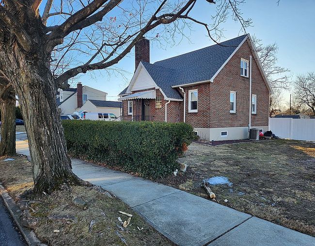 Image of 1867 Major St
