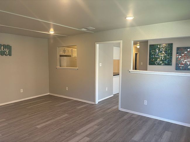 Image of 8914 Greenmound Ave
