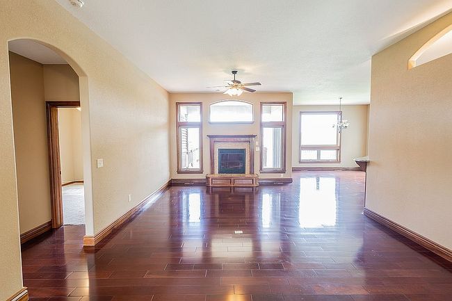 Additional photo 2 of property located at 1246 N Forestview Ct