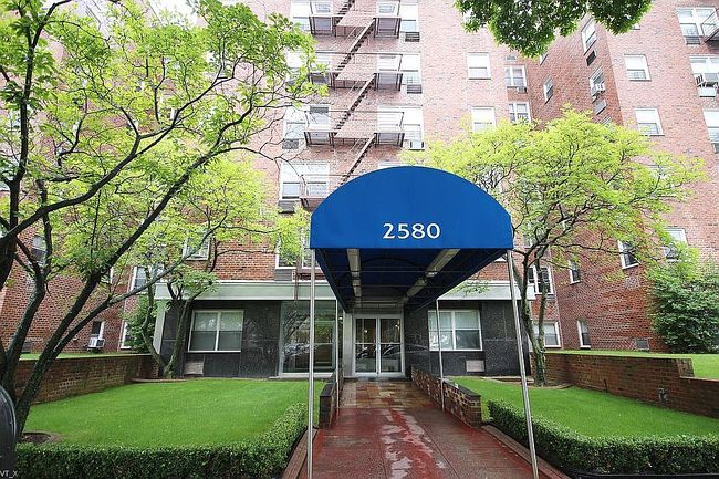Image of 2580 Ocean Pkwy Apt 1M