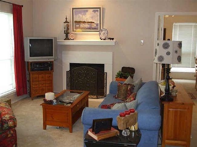 Preview of property located at 1700 Amelia Ct Apt 526