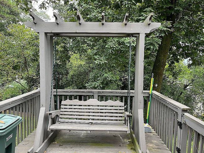 Photo of 149 Shades Crest Rd, Hoover, AL
