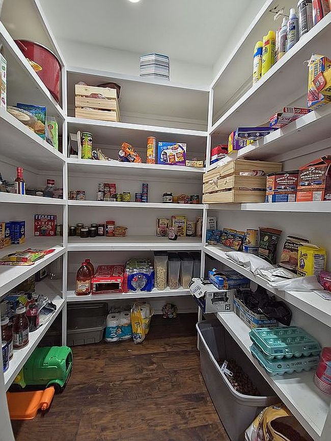 Photo of 612 N Wilbern St, Runge, TX