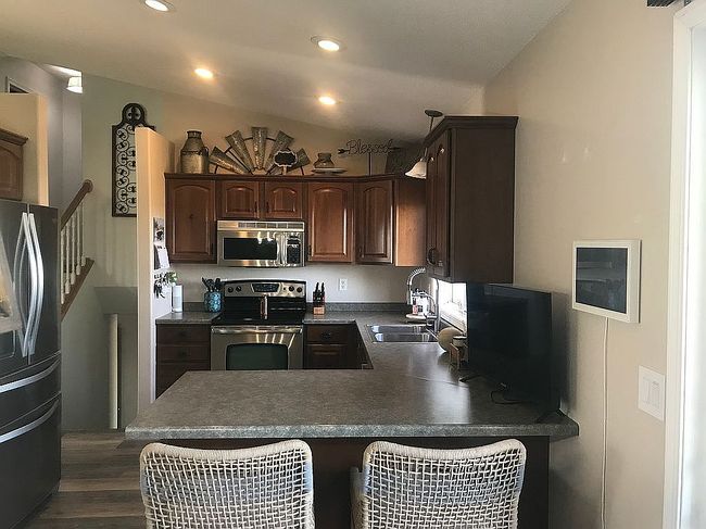 Additional photo 3 of property located at 6100 Ashton Cir