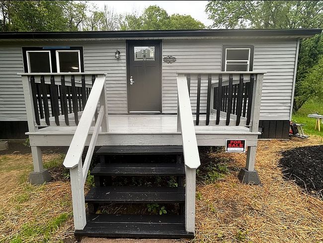 Photo of 25 Railroad Ave, Long Eddy, NY