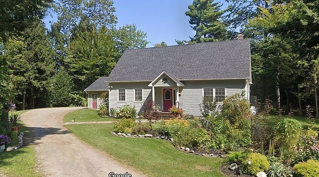 Image of 72 Clover Ln