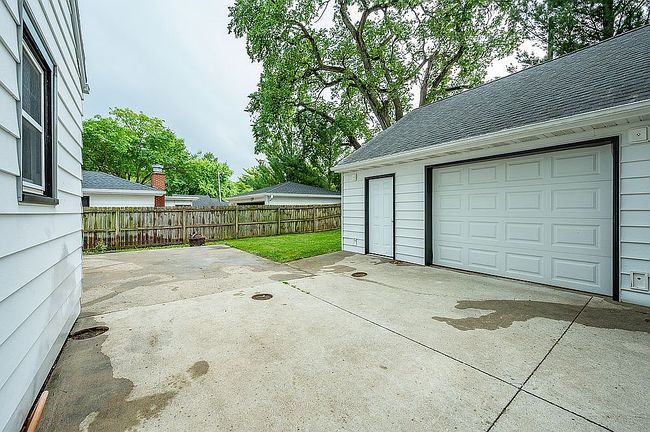 Photo of 616 14th St, West Des Moines, IA