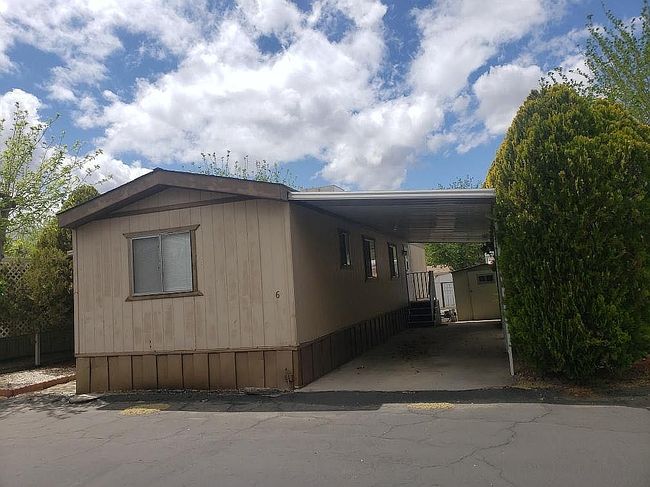 Photo of 2410 Ronita Ln #6, Lake Isabella, CA