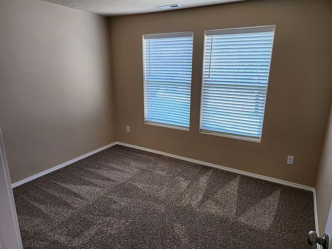 Photo of 1860 Crab Apple Cir, West Richland, WA