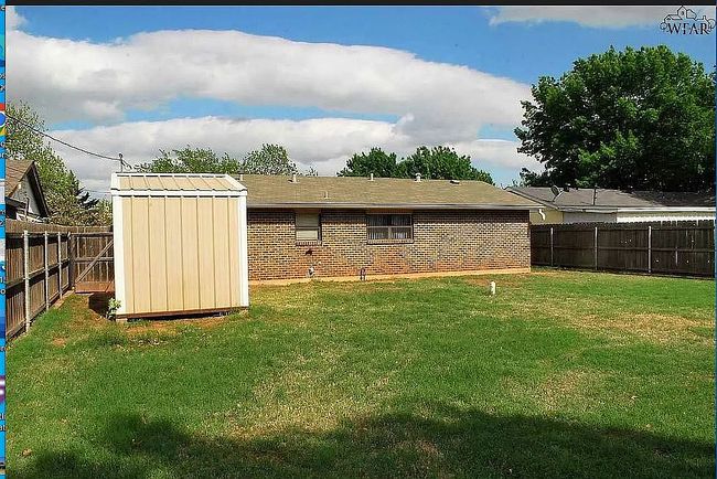 Image of 5116 Parklane Dr