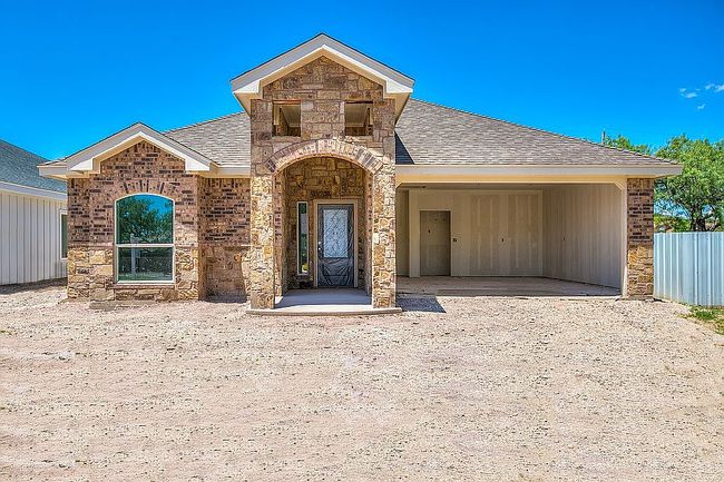 Photo of 814 E 40th St, San Angelo, TX
