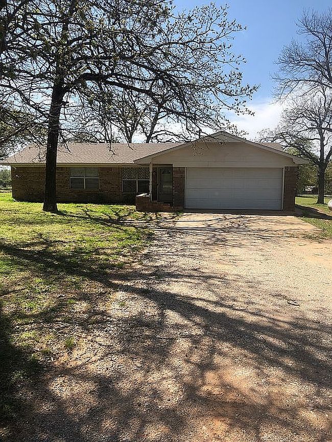 116 Connolly Dr, Mcloud, OK