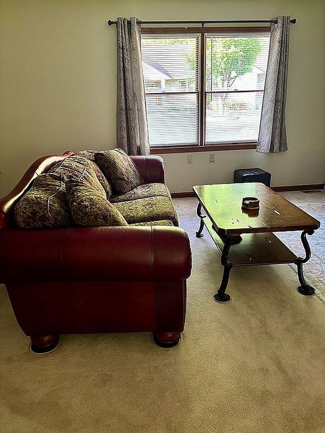 Image of 184 Tracey St
