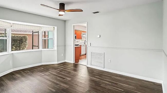 Additional photo 3 of property located at 11584 Se 175th St