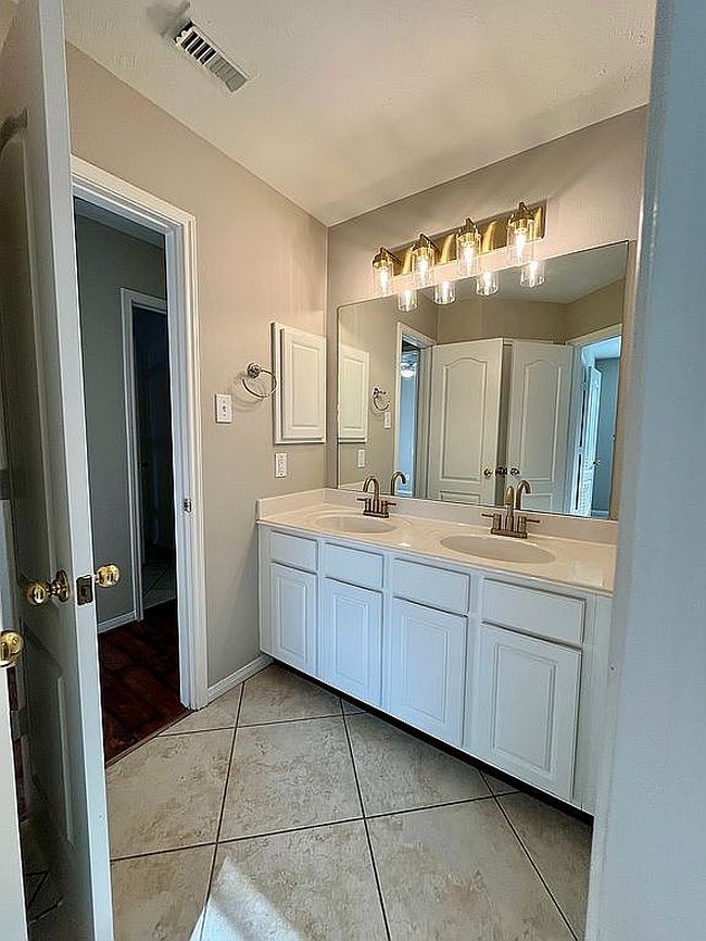 Photo of 29819 Sparkling Creek Dr, Spring, TX