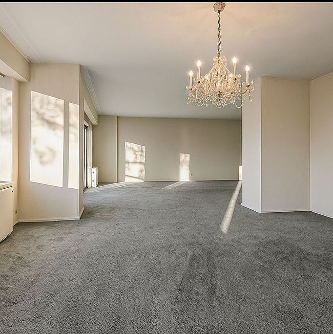 Additional photo 2 of property located at 7141 N Kedzie Ave Apt 204