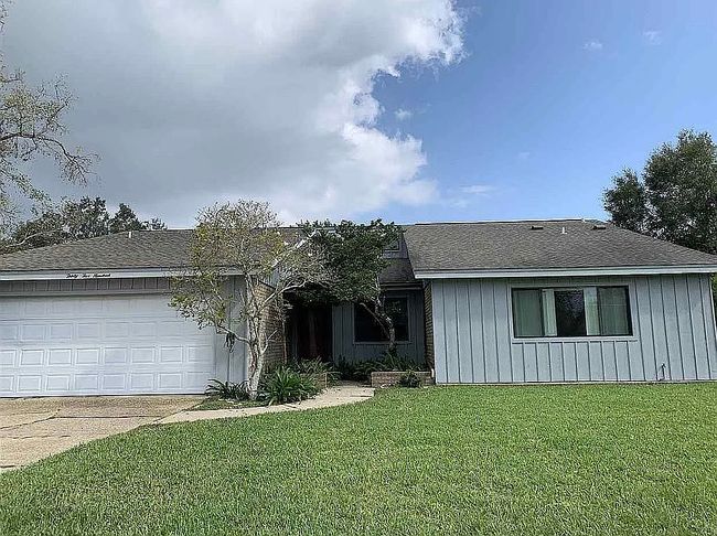 Additional photo 1 of property located at 3500 Arizona Dr